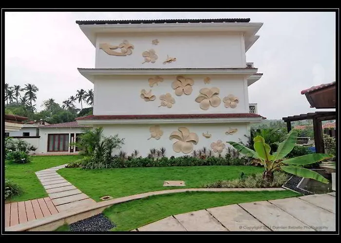 White Pearl Suites