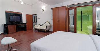 Hotel White Pearl Arpora